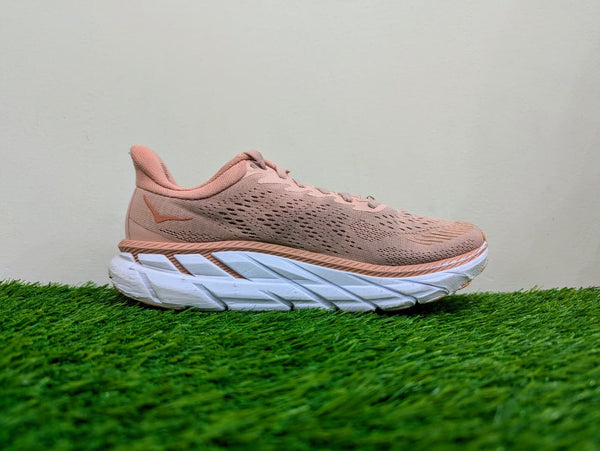 Hoka Clifton 7